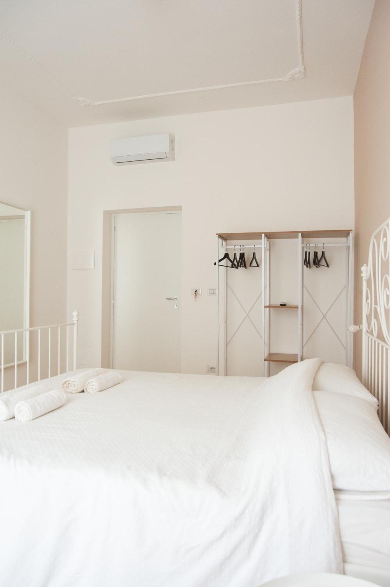 Three Rooms Альгеро Екстер'єр фото
